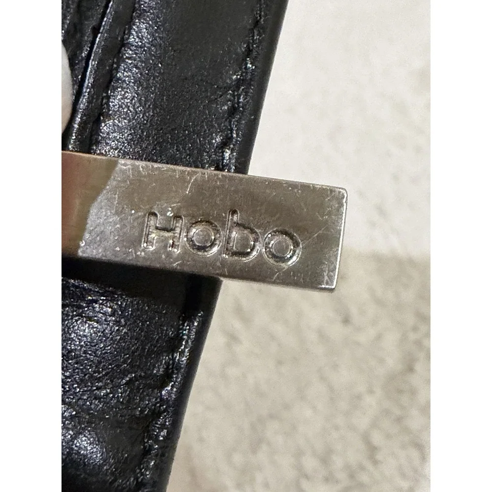 Hobo International Vintage Black Leather Kiss Lock Trifold Clutch Wallet
